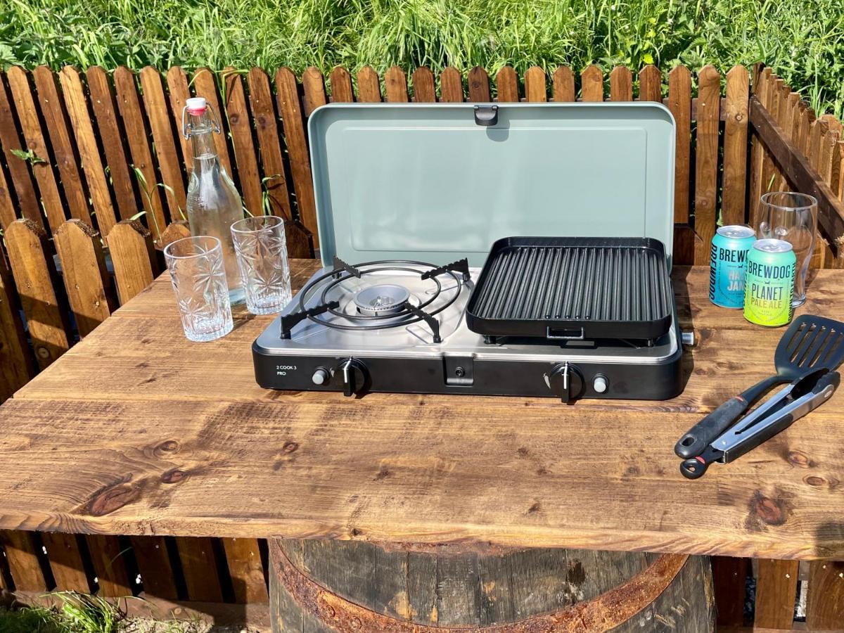 Waterpump Pod For 2 Adults With Ensuite In The Suffolk Countryside Badingham Exterior photo
